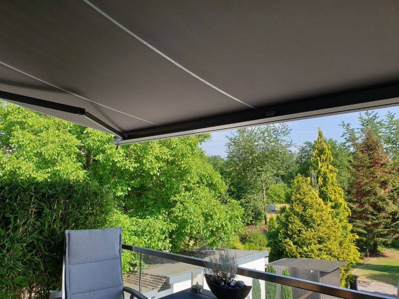 Retractable Awning Replacement in Napa, CA